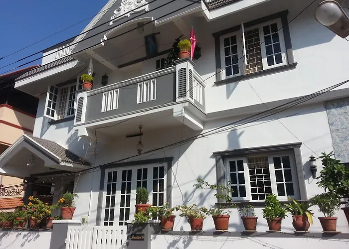 Gloria Homestay
